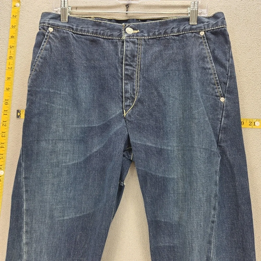 Levis 13134 important